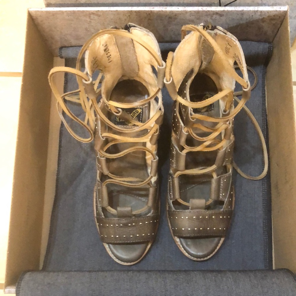 Freebird By Steven Hazel size 7 EUC
